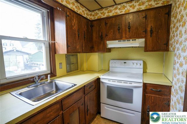 714 Lincoln Avenue, Bowmanstown Boro, PA 18030