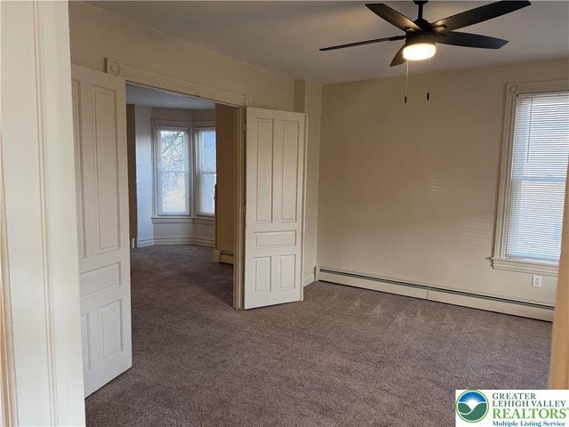 1053 Rising Sun Road, North Whitehall Twp, PA 18059