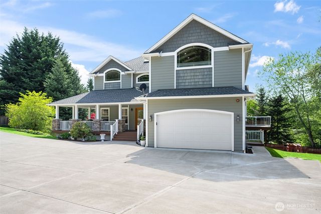 9414 214th Avenue E, Bonney Lake, WA 98391