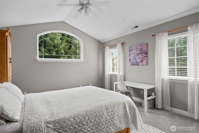 9414 214th Avenue E, Bonney Lake, WA 98391