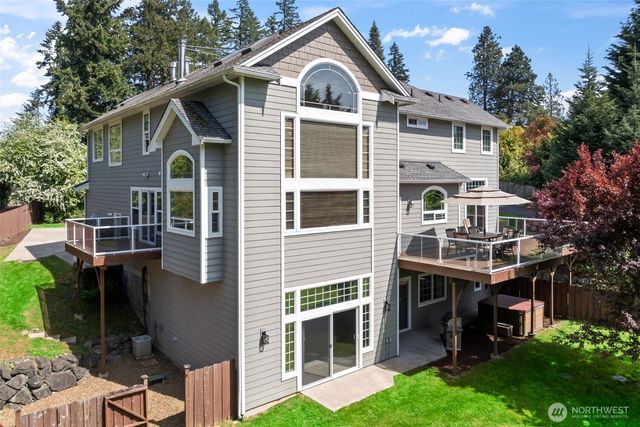 9414 214th Avenue E, Bonney Lake, WA 98391