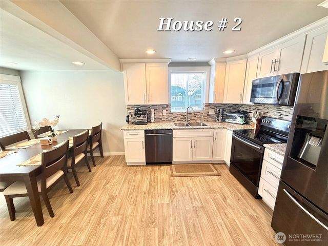 9414 214th Avenue E, Bonney Lake, WA 98391