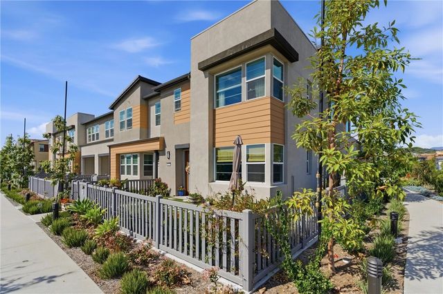 116 Sunstone Place, Rancho Mission Viejo, CA 92694