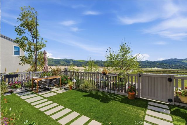 116 Sunstone Place, Rancho Mission Viejo, CA 92694