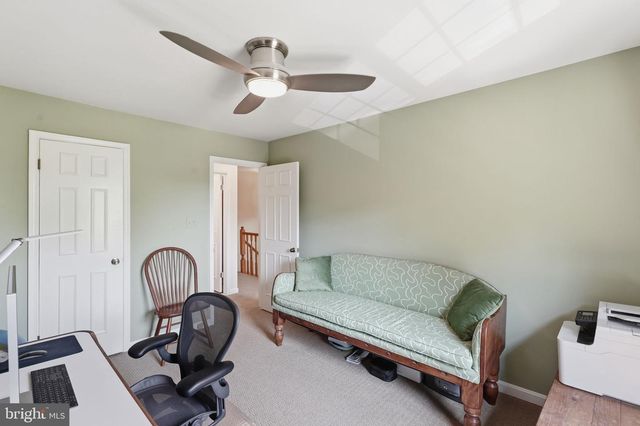 6086 HEATHERWOOD DR, Alexandria, VA 22310