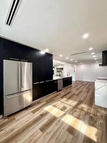 4411 Thomas Street, Hollywood, FL 33021