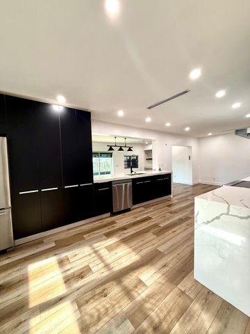 4411 Thomas Street, Hollywood, FL 33021