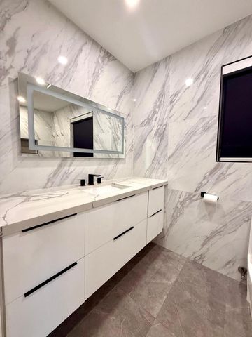4411 Thomas Street, Hollywood, FL 33021