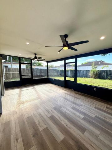 4411 Thomas Street, Hollywood, FL 33021