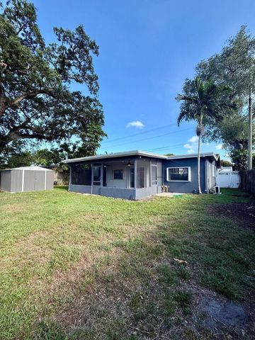4411 Thomas Street, Hollywood, FL 33021