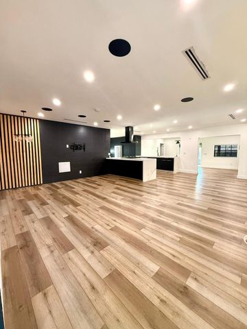 4411 Thomas Street, Hollywood, FL 33021