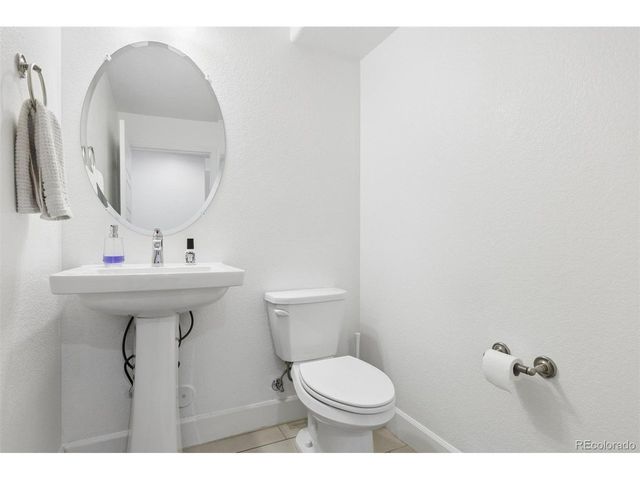 2600 Meadows Blvd B, Castle Rock, CO 80109