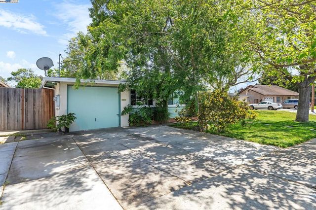 6364 Noel Ave, Newark, CA 94560