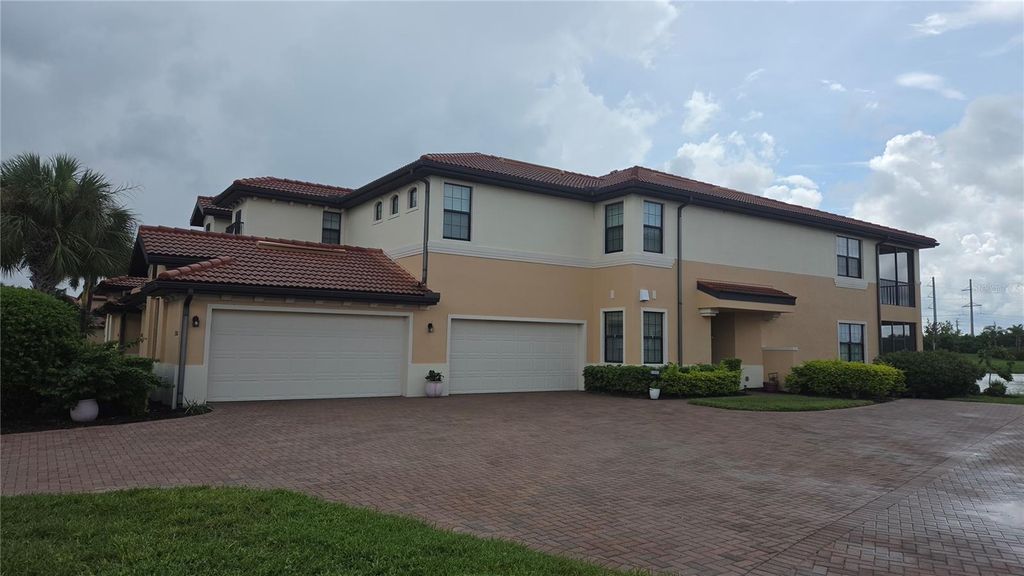 23556 AWABUKI DRIVE, Venice, FL 34293