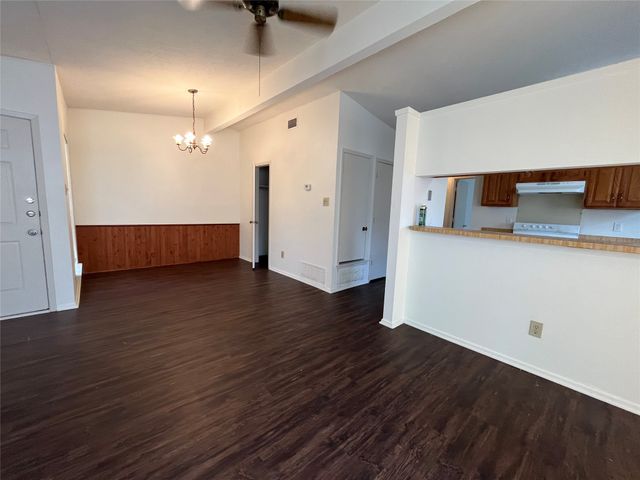 1435 BROOK MEADOW Circle, Lancaster, TX 75134