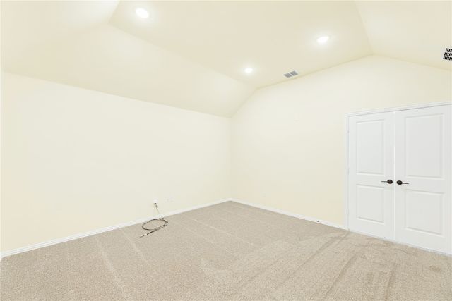 177 Creekside Drive, Sanger, TX 76266