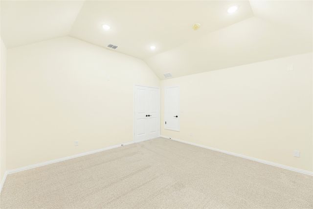 177 Creekside Drive, Sanger, TX 76266