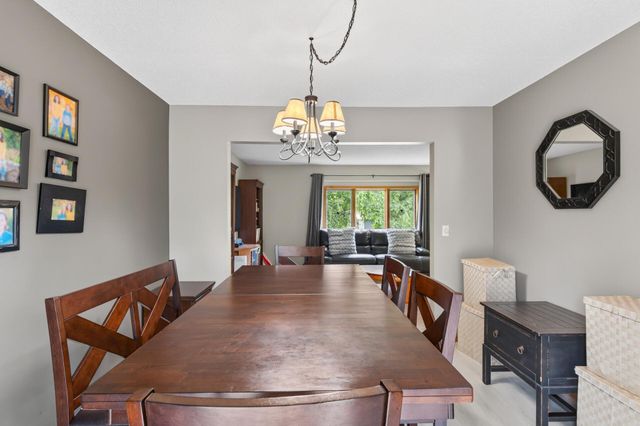 1415 Sycamore Lane N, Plymouth, MN 55441