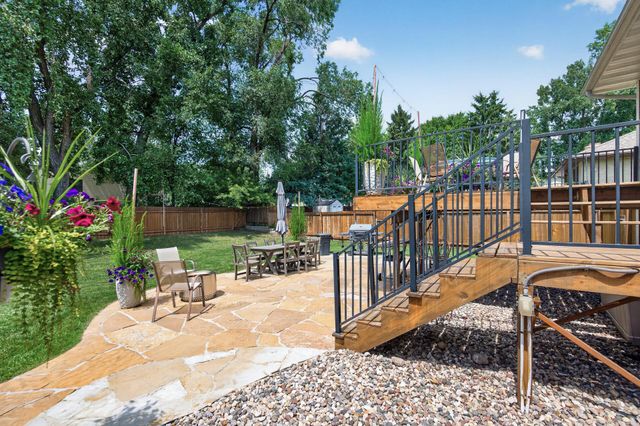 1415 Sycamore Lane N, Plymouth, MN 55441