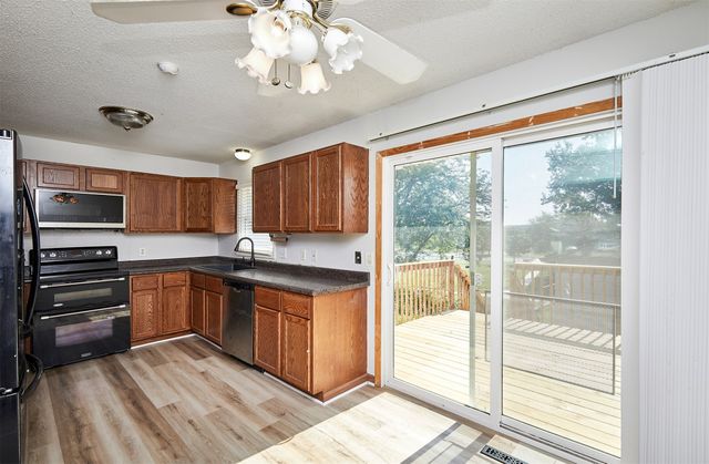 3219 SE 21st Street, Des Moines, IA 50320