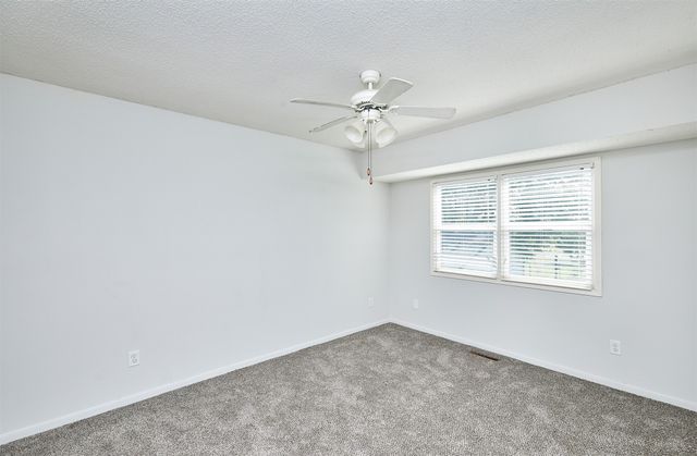 3219 SE 21st Street, Des Moines, IA 50320