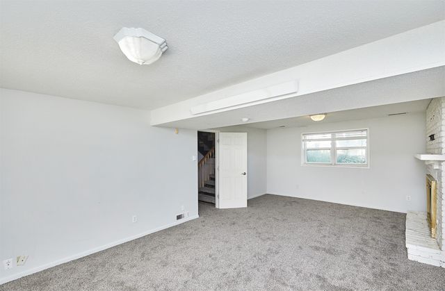 3219 SE 21st Street, Des Moines, IA 50320