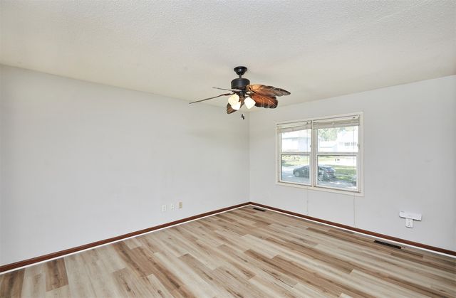 3219 SE 21st Street, Des Moines, IA 50320
