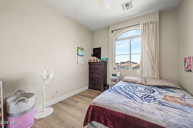 1617 W SAINT KATERI Drive, Phoenix, AZ 85041