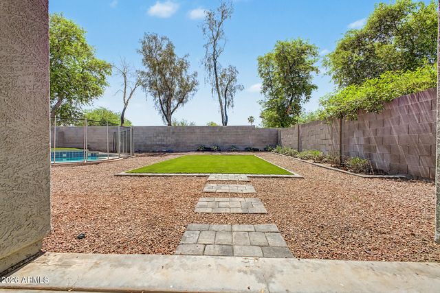 1617 W SAINT KATERI Drive, Phoenix, AZ 85041