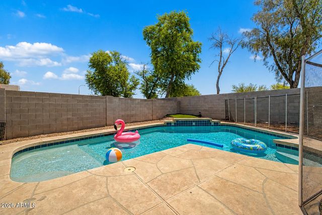 1617 W SAINT KATERI Drive, Phoenix, AZ 85041