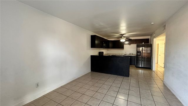1004 Austin St 2, Portland, TX 78374
