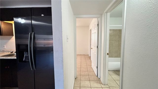 1004 Austin St 2, Portland, TX 78374