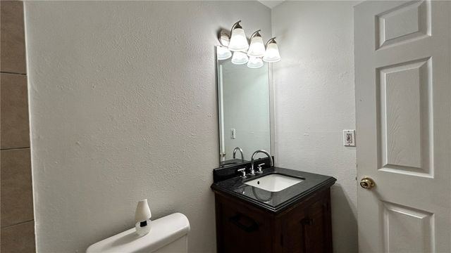 1004 Austin St 2, Portland, TX 78374