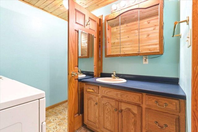 N9261 Perkins ROAD, Mindoro, WI 54644