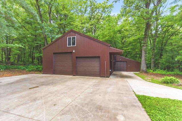 N9261 Perkins ROAD, Mindoro, WI 54644