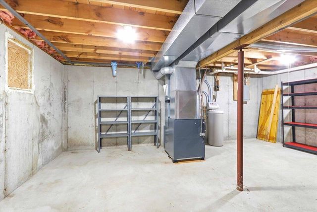 N9261 Perkins ROAD, Mindoro, WI 54644