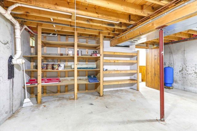 N9261 Perkins ROAD, Mindoro, WI 54644