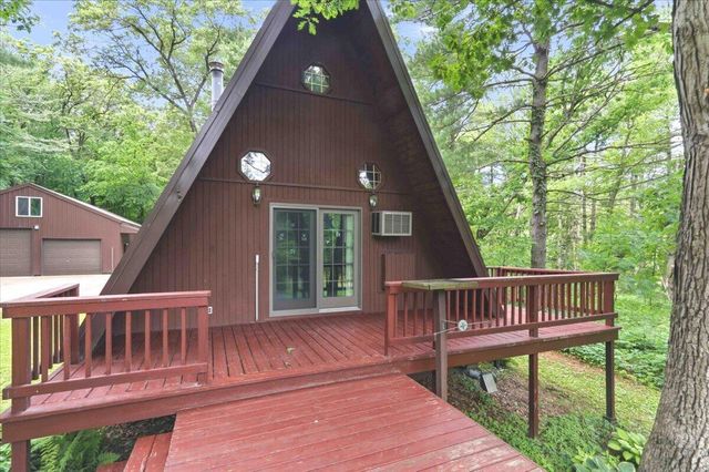 N9261 Perkins ROAD, Mindoro, WI 54644