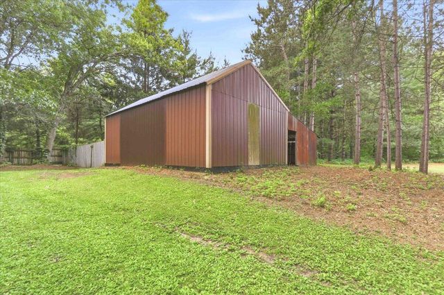 N9261 Perkins ROAD, Mindoro, WI 54644