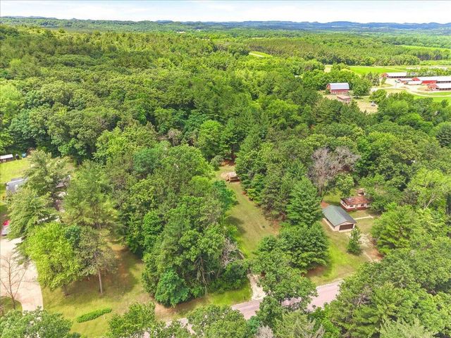 N9261 Perkins ROAD, Mindoro, WI 54644