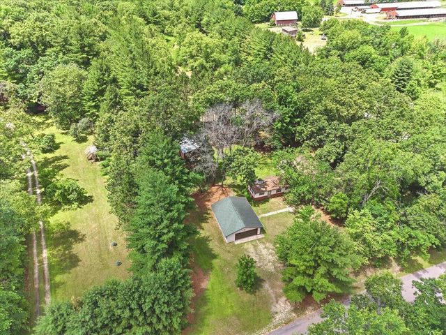 N9261 Perkins ROAD, Mindoro, WI 54644
