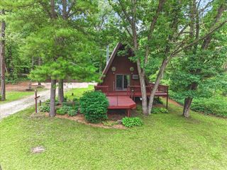 N9261 Perkins ROAD, Mindoro, WI 54644