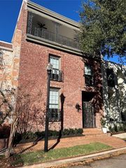 7530 Chevy Chase Drive, Houston, TX 77063