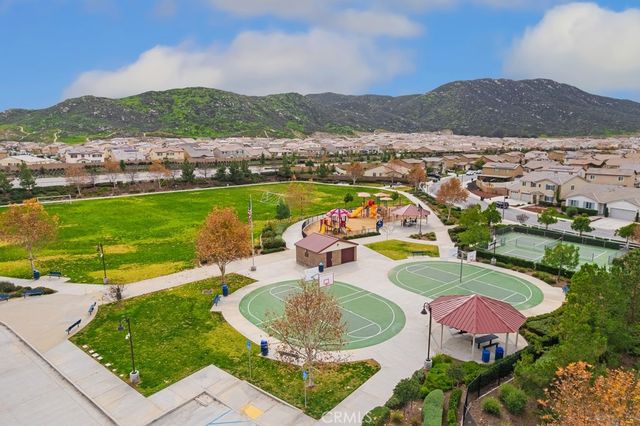 32057 Rambling Court, Winchester, CA 92596