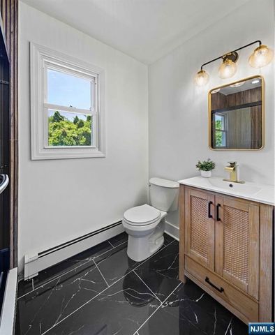 23 John Street, Emerson, NJ 07630