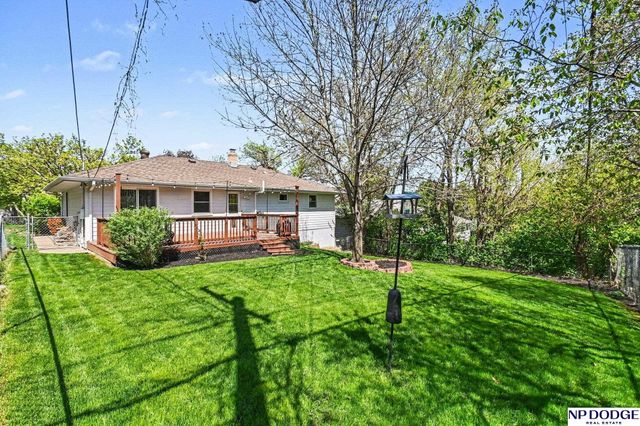 11125 Leavenworth Street, Omaha, NE 68154