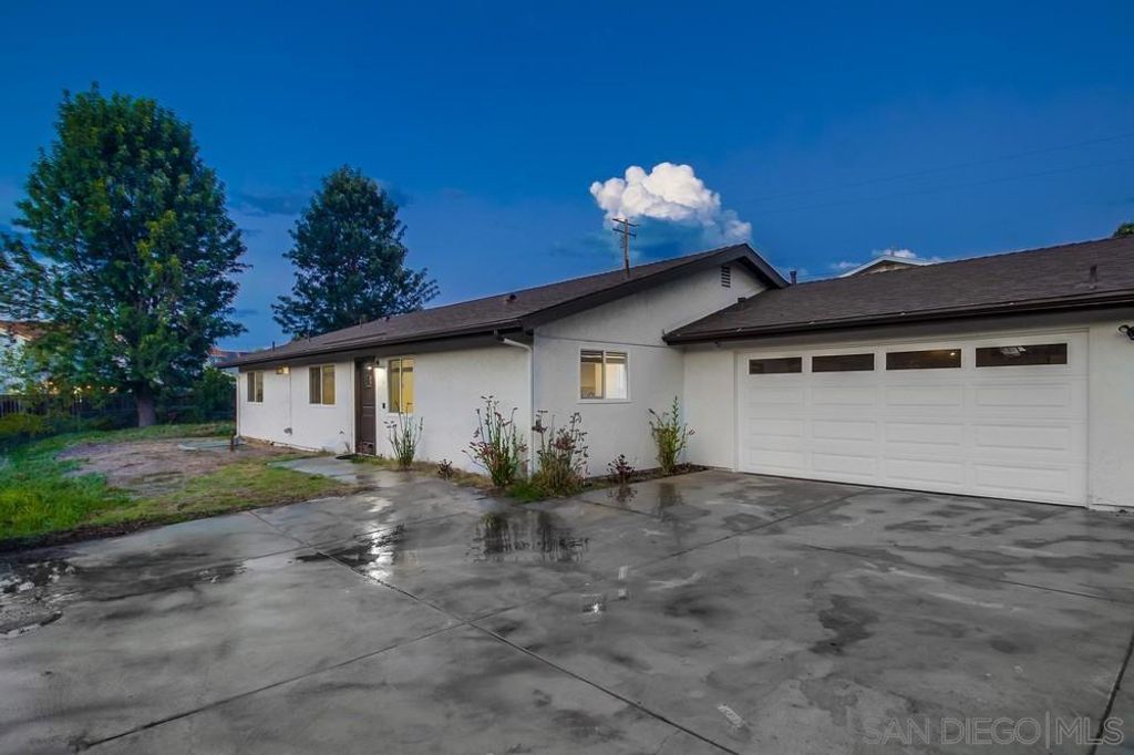 6964 Mount Vernon St, Lemon Grove, CA 91945