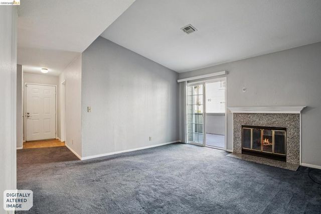 600 Canyon Oaks Drive F, Oakland, CA 94605