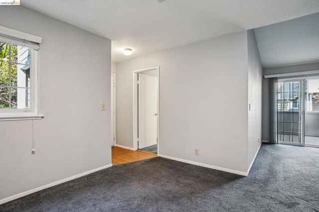 600 Canyon Oaks Drive F, Oakland, CA 94605