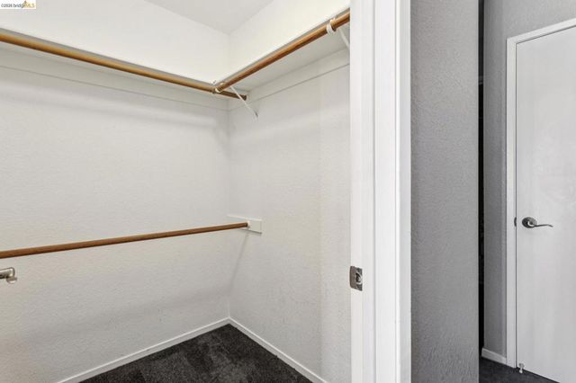 600 Canyon Oaks Drive F, Oakland, CA 94605